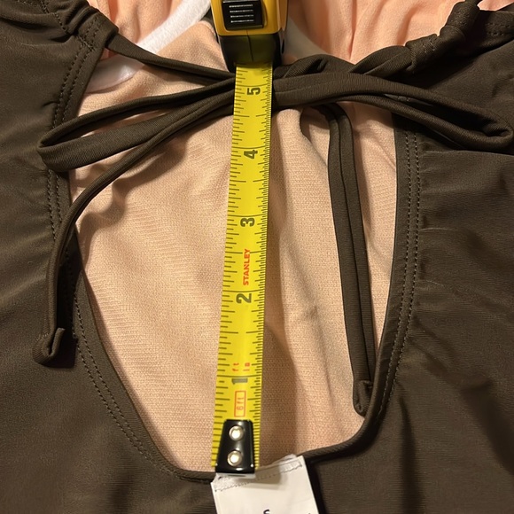 Small size bathing suit, beautiful dark brown by CUPSHE x Stassie - Picture 12 of 13